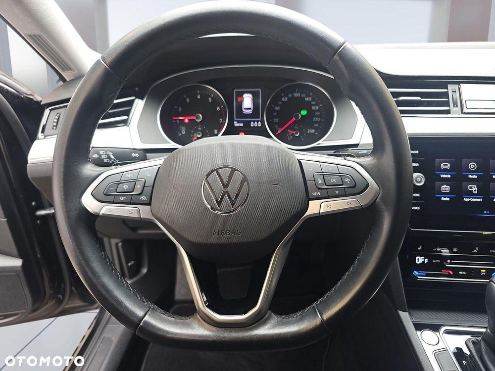 Volkswagen Passat Variant 1.5 TSI EVO Business DSG - 13