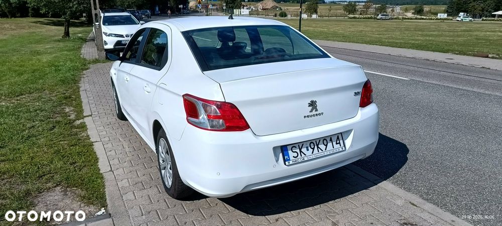 Peugeot 301 1.6 BlueHDi Active - 18
