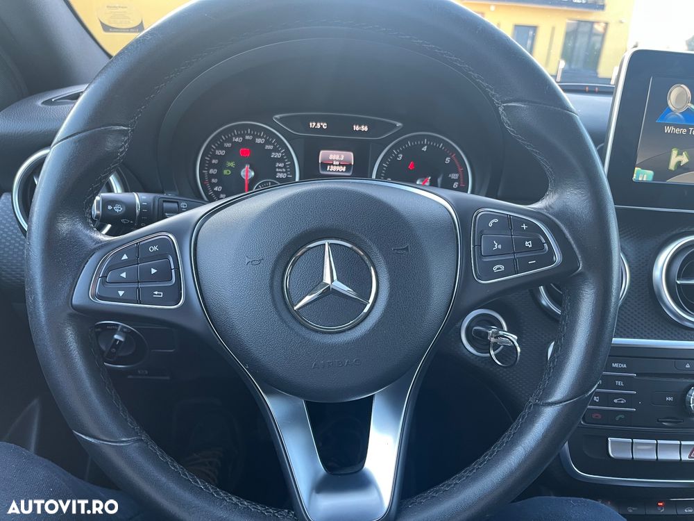 Mercedes-Benz A 180 - 12