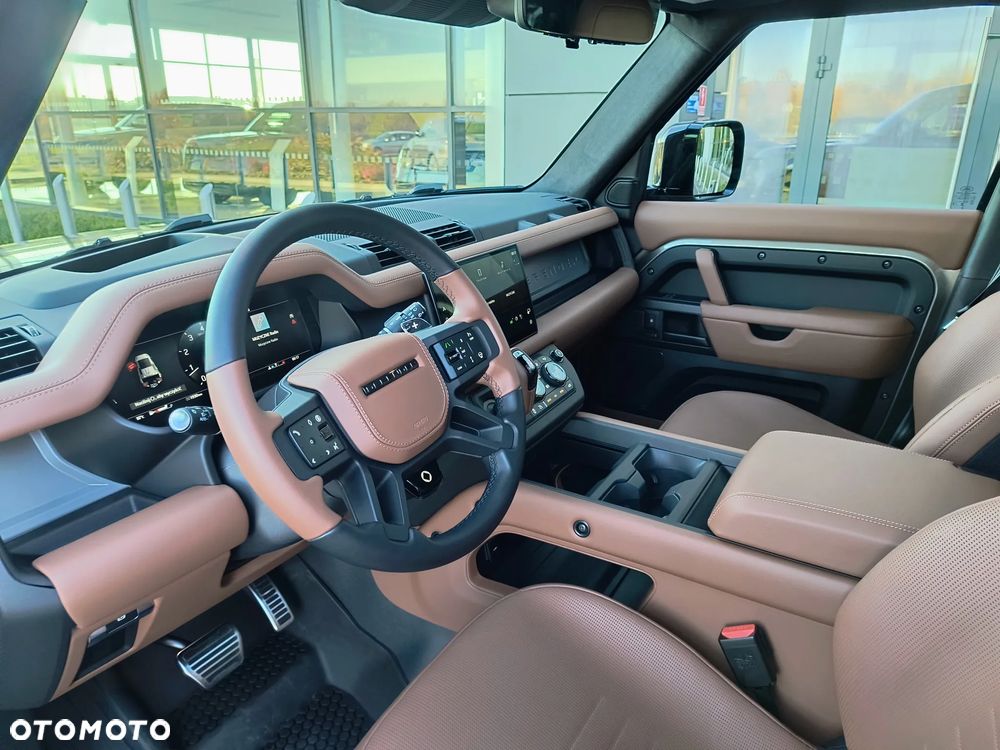 Land Rover Defender 110 5.0 P525 V8 - 17