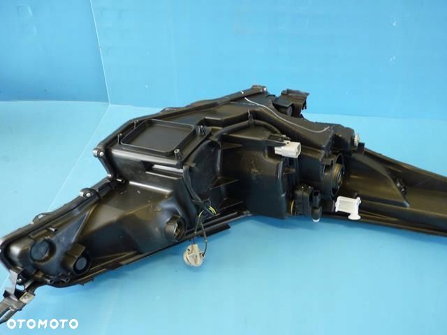 Toyota CHR Lampa Lewy Przód Led 6pin - 7