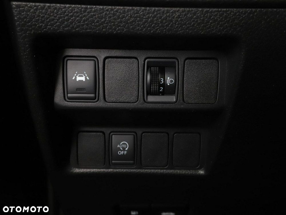 Nissan Qashqai 1.6 DIG-T Acenta - 31