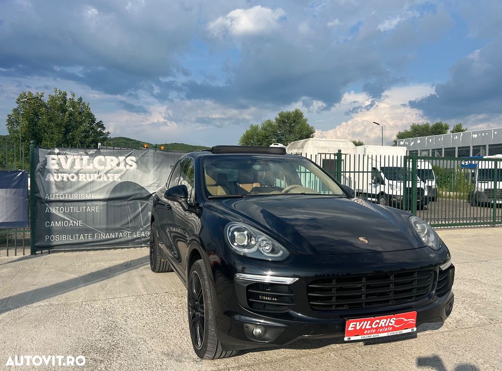 Porsche Cayenne - 10