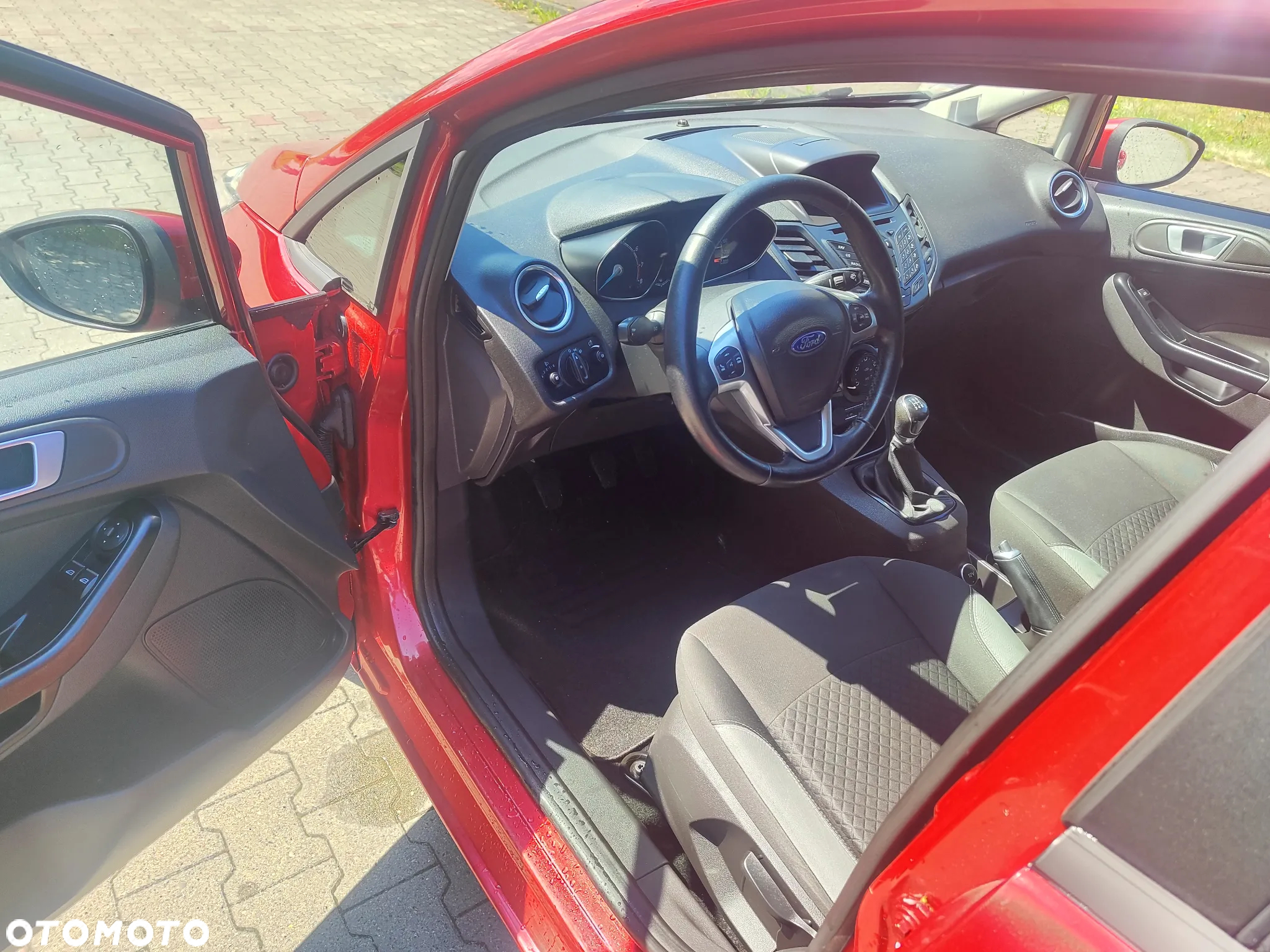 Ford Fiesta 1.0 EcoBoost Start-Stop Titanium - 31
