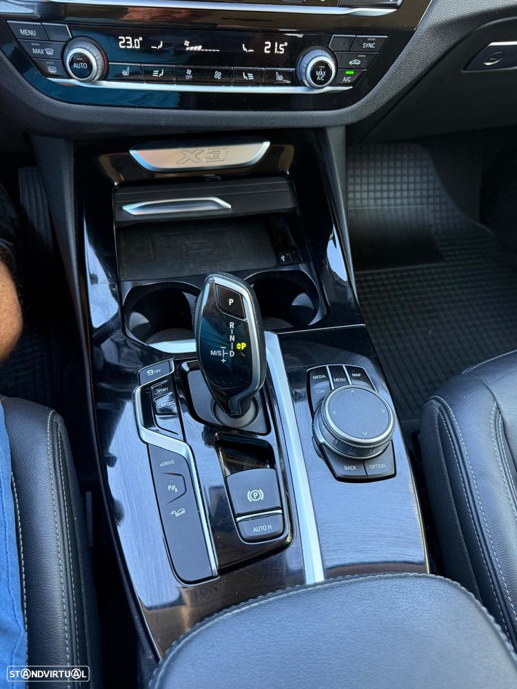 BMW X3 30 e xDrive Line Luxury - 19