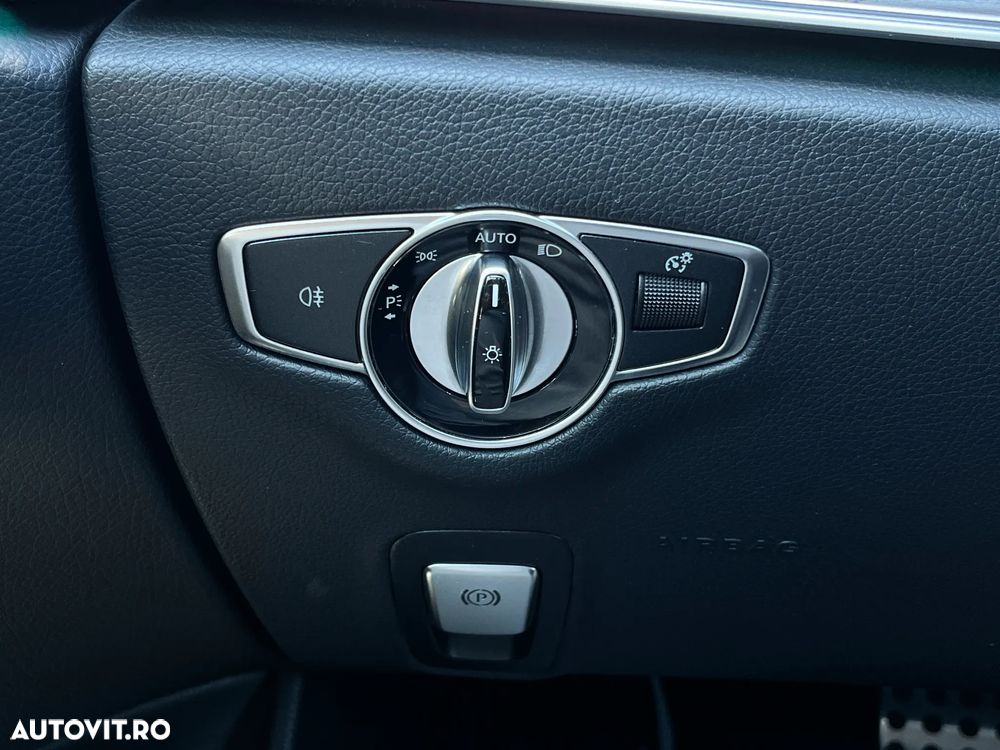 Mercedes-Benz E 220 d 4MATIC Aut. - 19