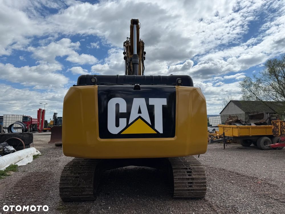 Caterpillar 324 E - 5