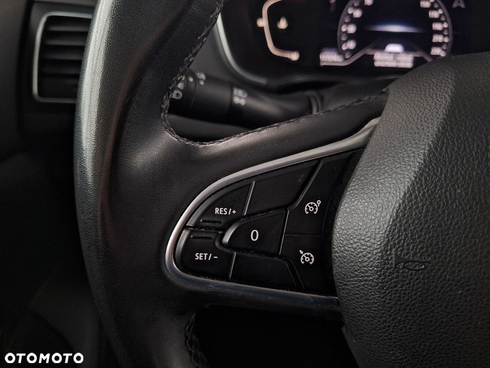 Renault Megane 1.5 Blue dCi Zen - 37