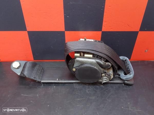 Cinto Frente Direito Fiat Doblo Cargo (223_) - 1