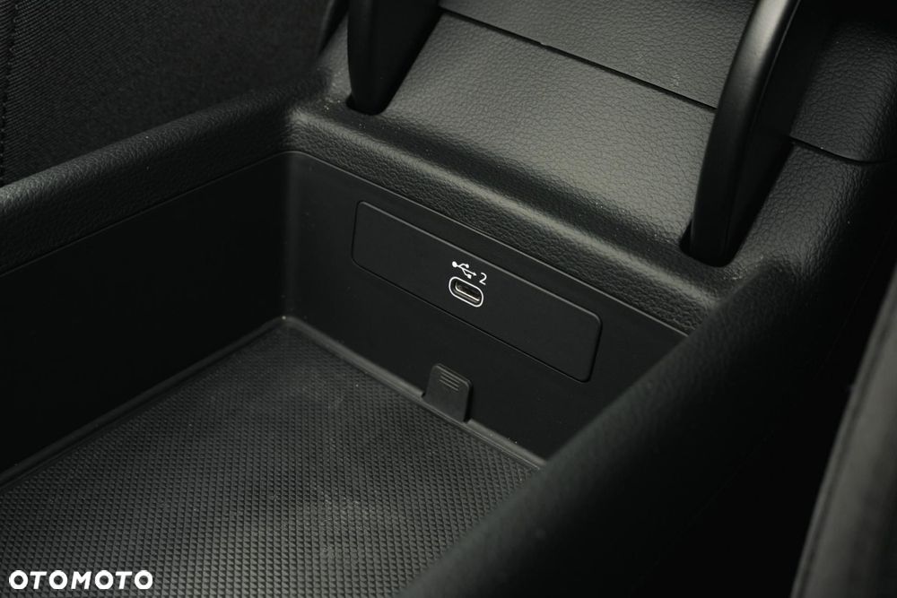 Audi A4 Allroad - 29