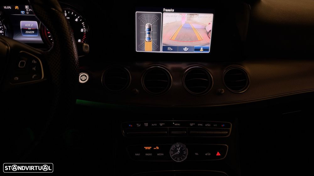 Mercedes-Benz E 220 - 10