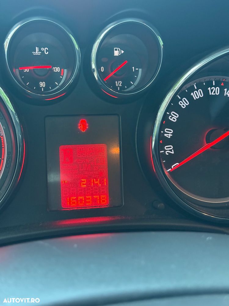 Opel Astra - 10