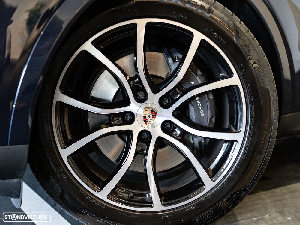 Porsche Cayenne E-Hybrid - 15