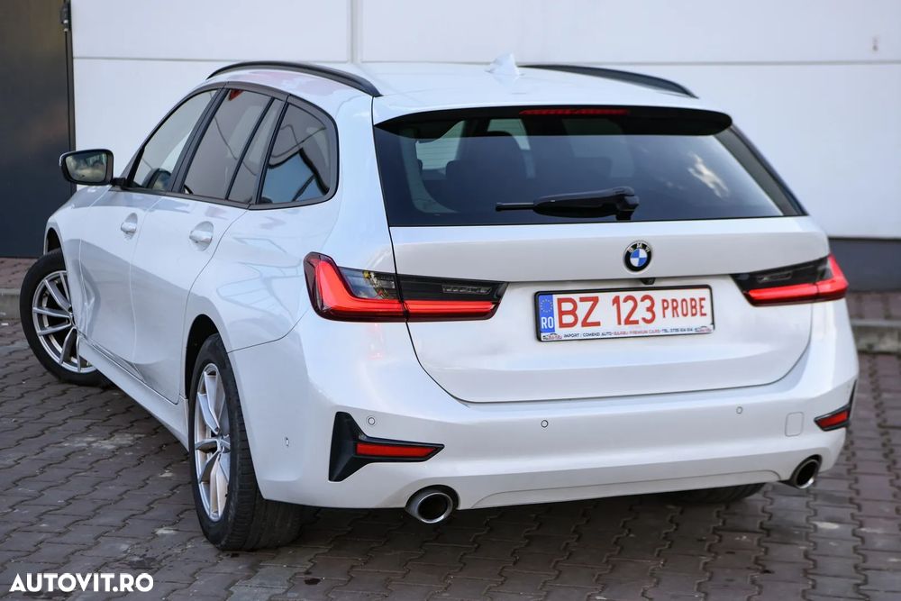 BMW Seria 3 320d Touring xDrive Aut. Advantage - 34