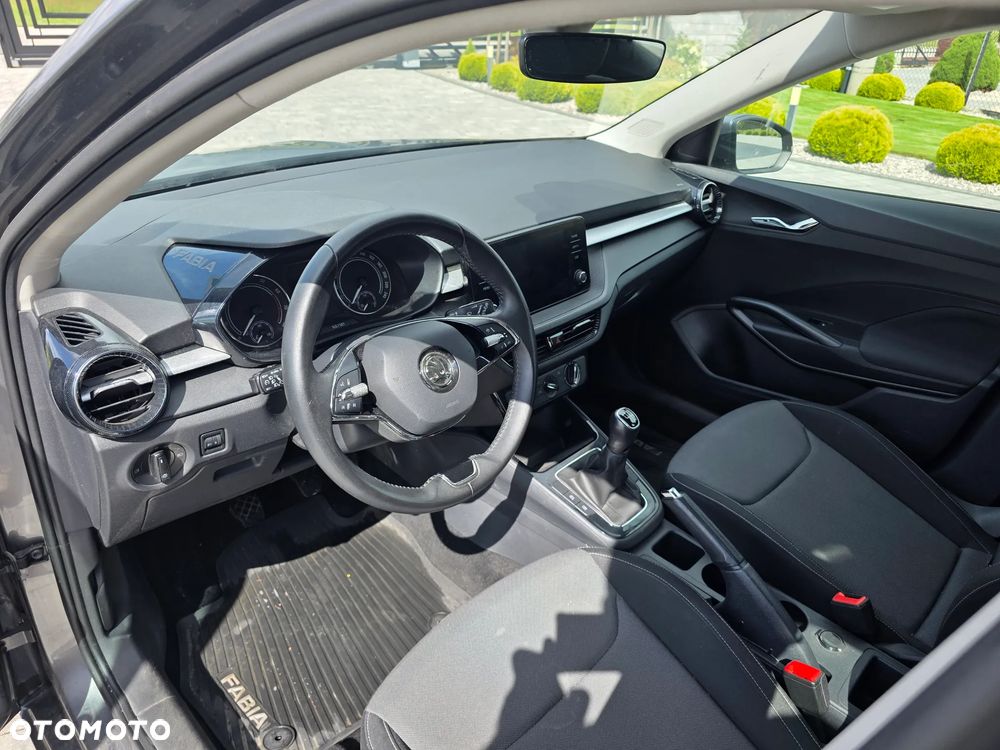 Skoda Fabia 1.0 TSI Ambition - 13