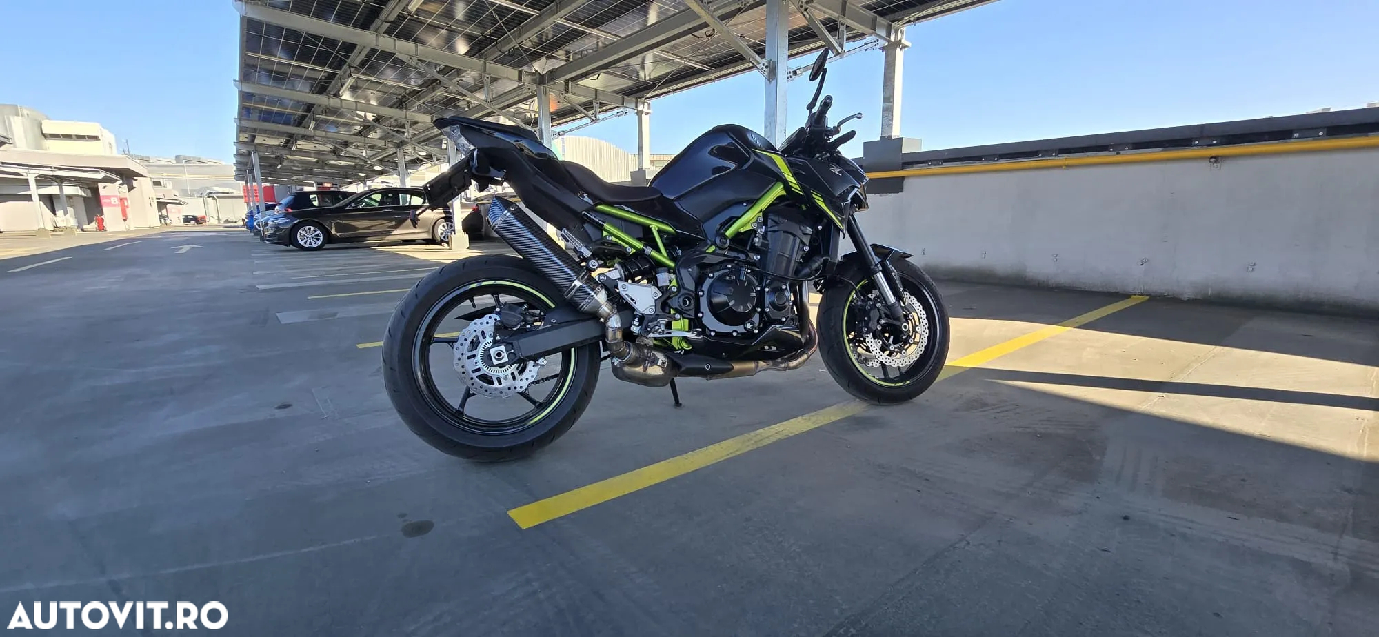 Kawasaki Z 900 - 12