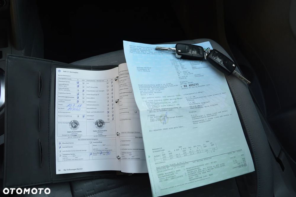 Volkswagen Touran - 8