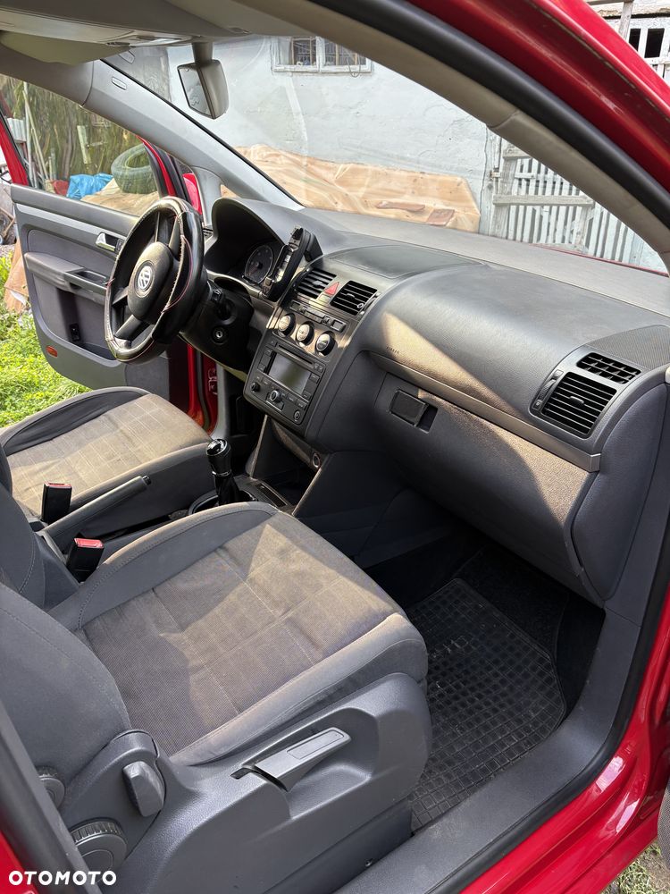 Volkswagen Touran 2.0 TDI Q-Line - 9