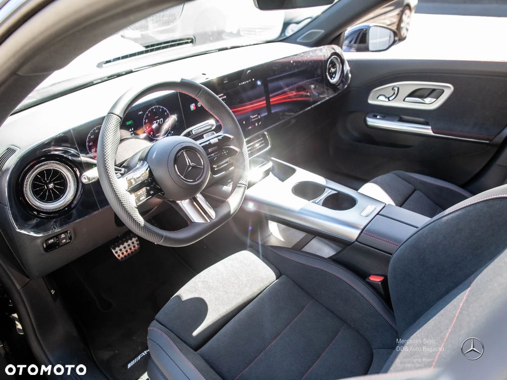 Mercedes-Benz CLA 200 mHEV 8G-DCT - 8