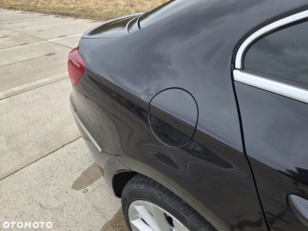 Volkswagen CC 2.0 TDI DPF BMT 4Mot DSG - 12