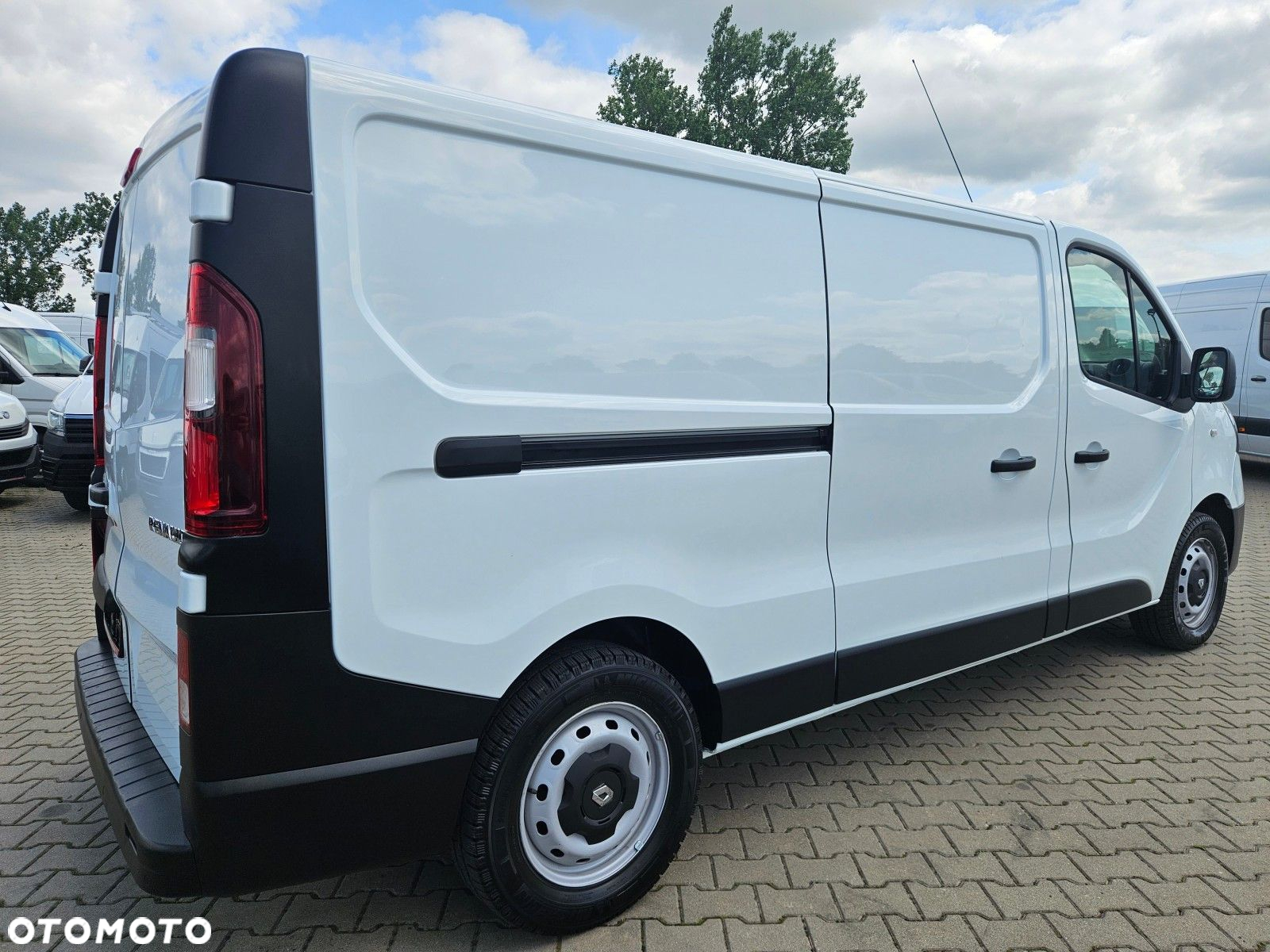 Renault Trafic L2H1 *51999zł NETTO* 1.6dCi/120KM - 9
