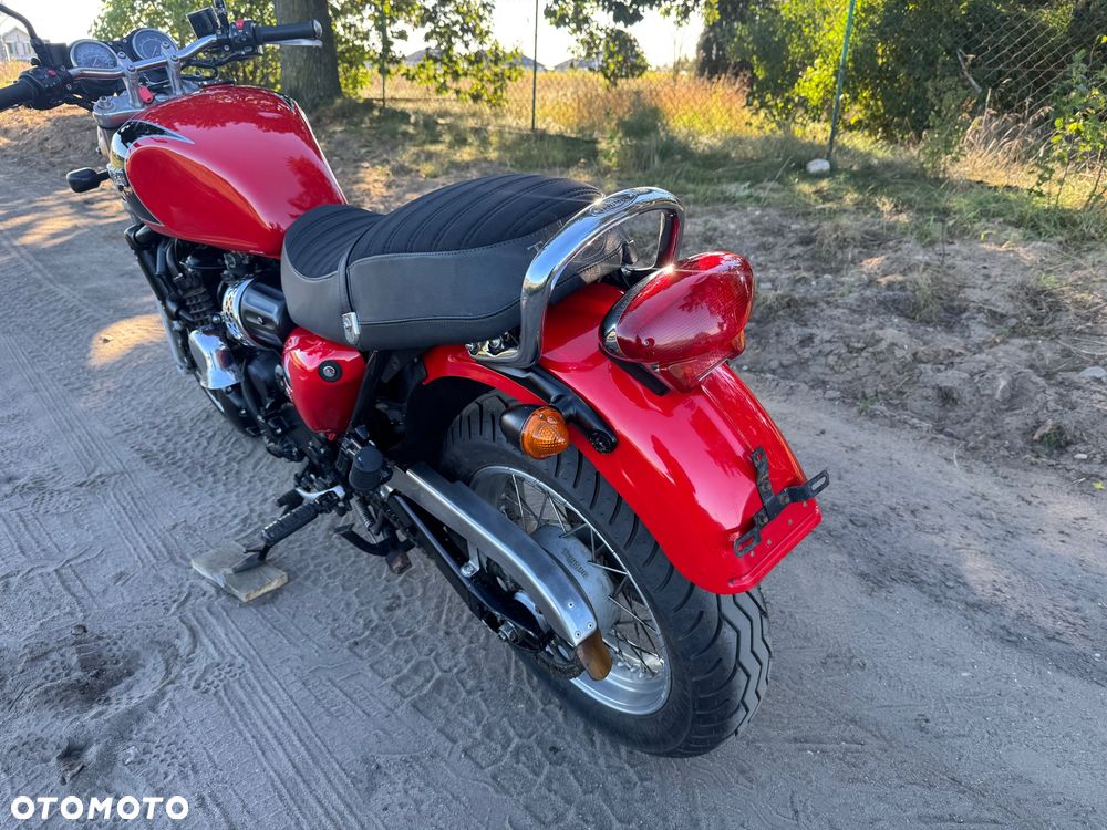 Triumph Thunderbird - 10