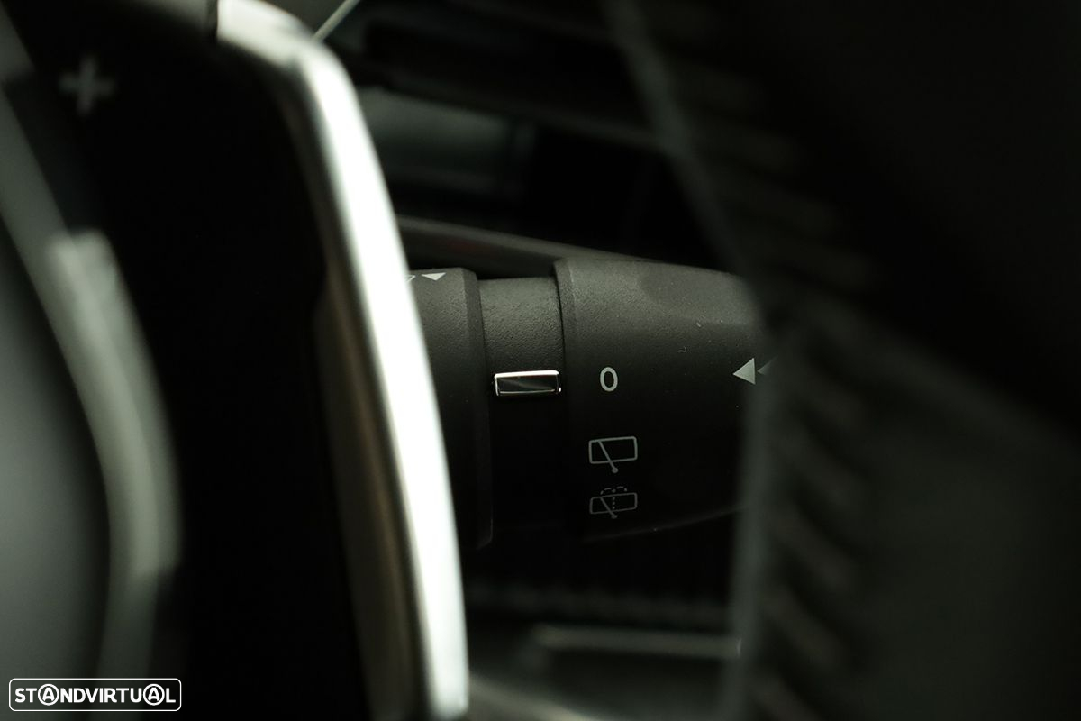 Peugeot 5008 1.2 PureTech Allure Pack EAT8 - 19