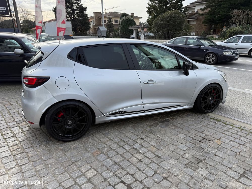 Renault Clio 1.6 Turbo R.S. EDC Sport - 17