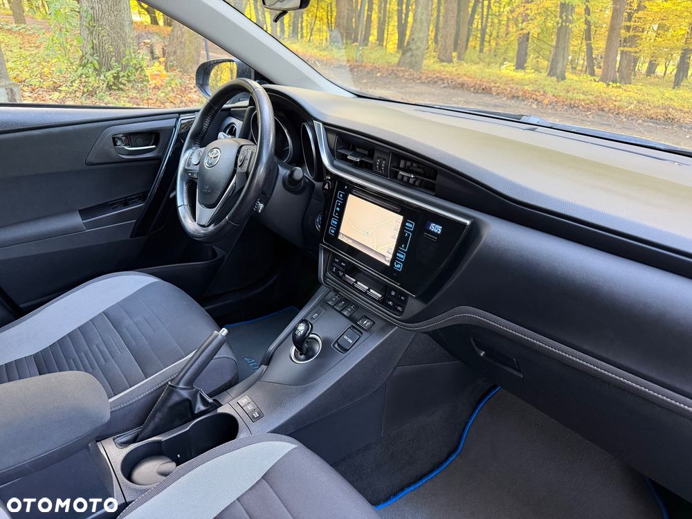 Toyota Auris 1.8 HSD Luna - 7