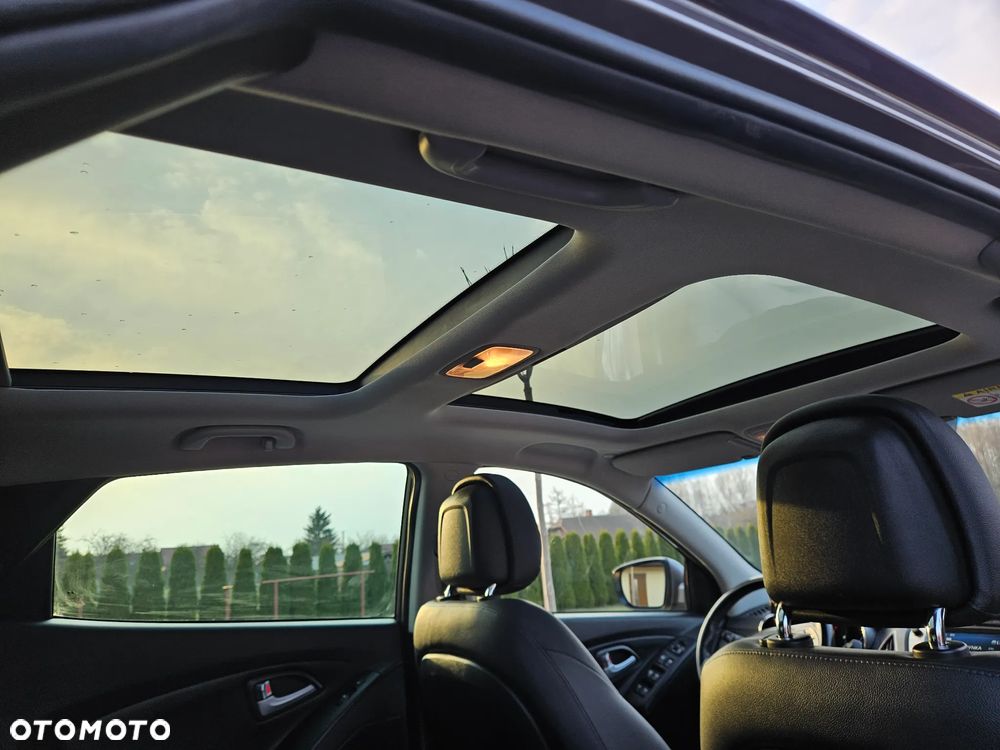 Hyundai ix35 2.0 CRDi 4WD Premium - 9