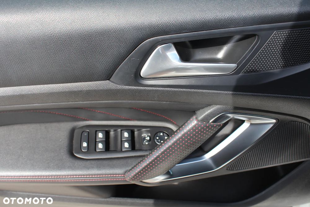 Peugeot 308 2.0 BlueHDi GT S&S EAT8 - 15