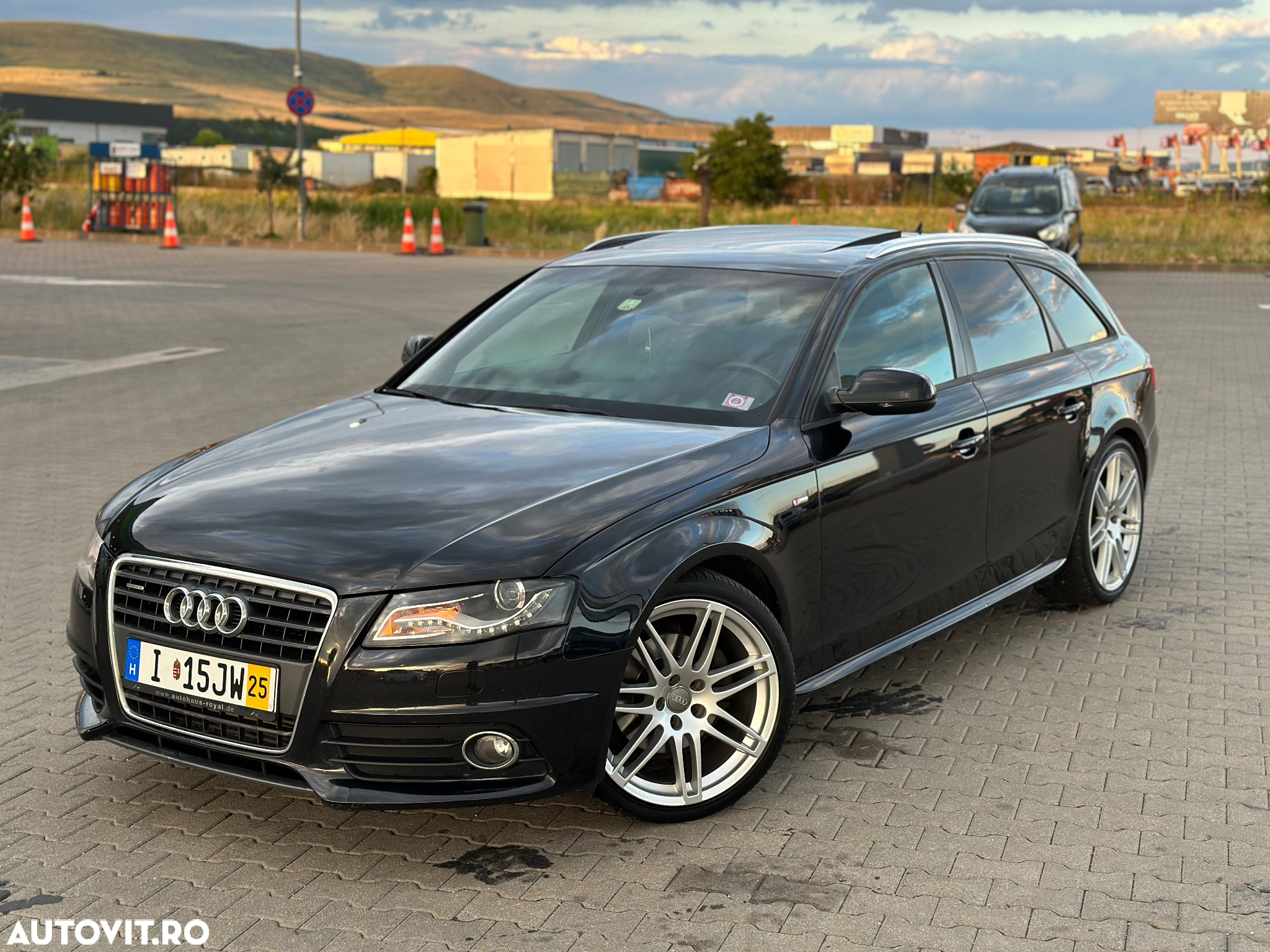 Audi A4 Avant 2.0 TDI DPF quattro S line Sportpaket (plus) - 2