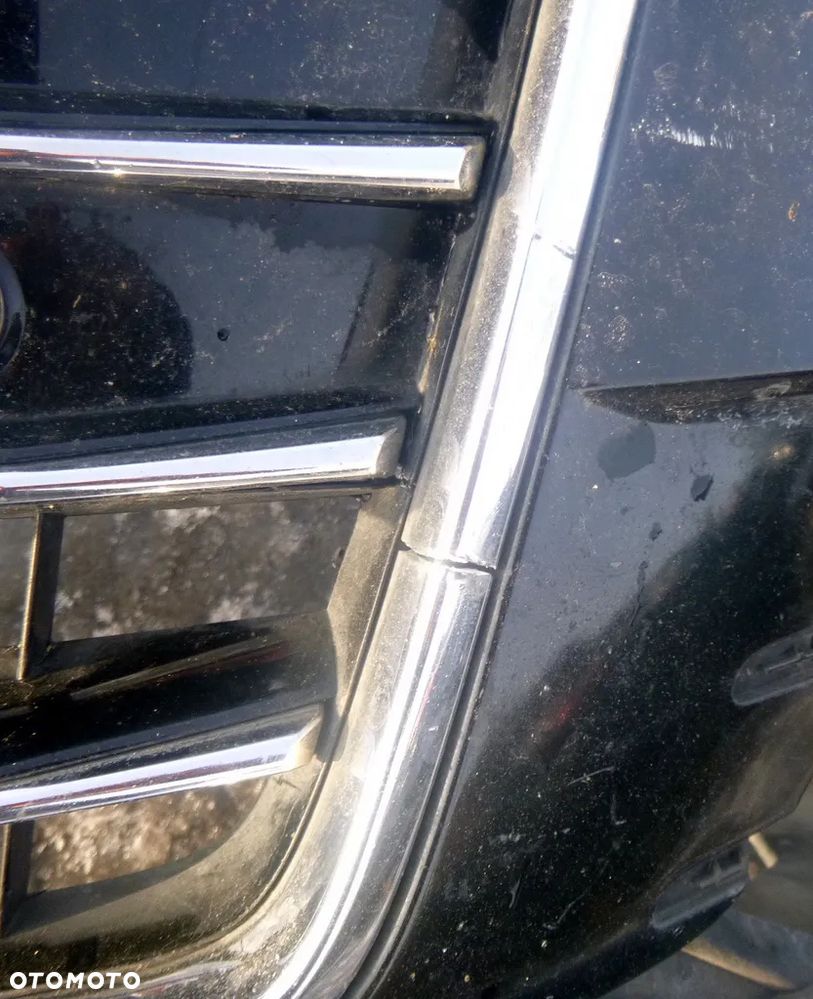 Audi A6 C7 Zderzak Przód 4G0807437T - 3