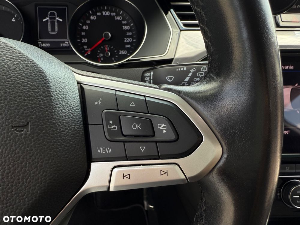 Volkswagen Passat 2.0 TDI EVO Business - 14