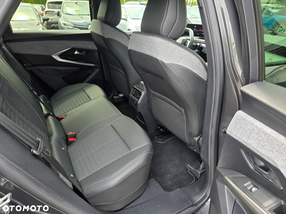 Peugeot 3008 - 12