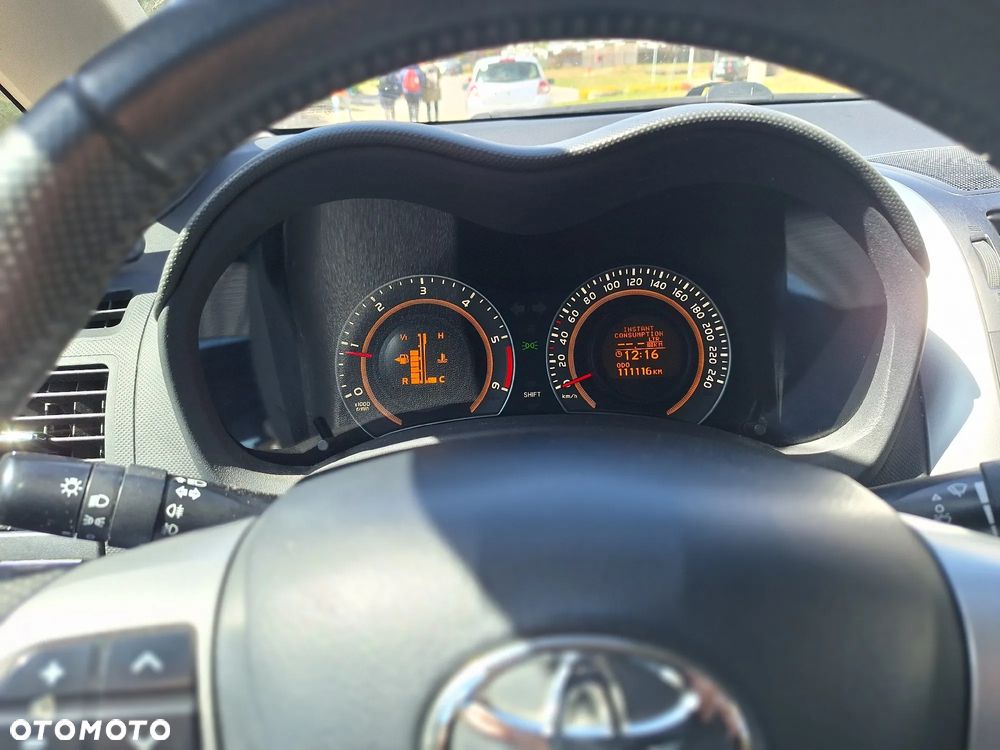 Toyota Auris 1.4 D-4D 2010 - 6