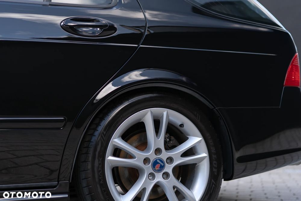 Saab 9-5 2.3T Vector Griffin Edition - 8