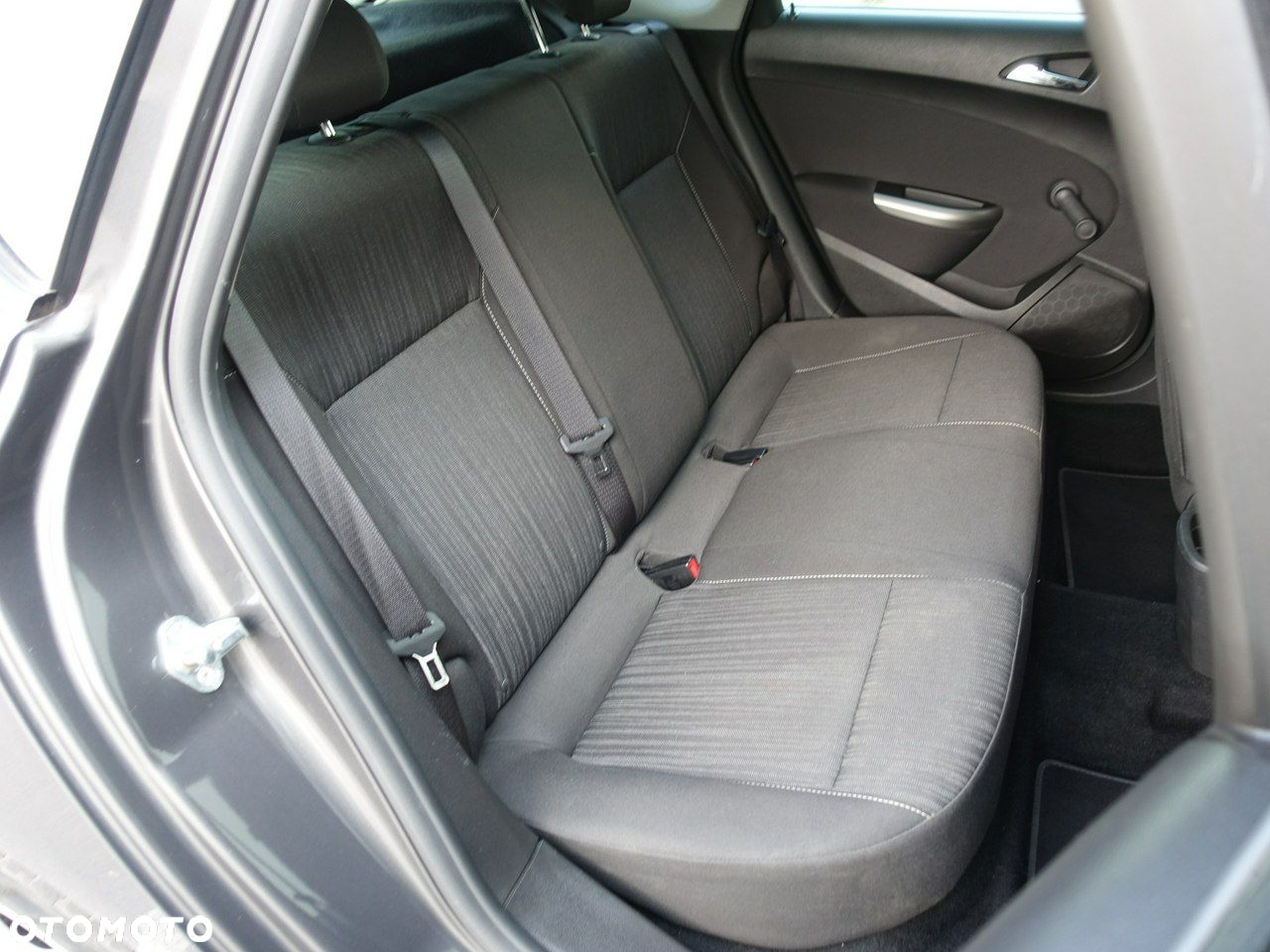 Opel Astra - 18