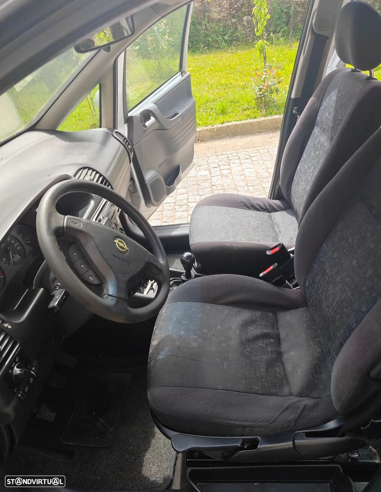 Opel Zafira 2.0 Di Elegance - 12