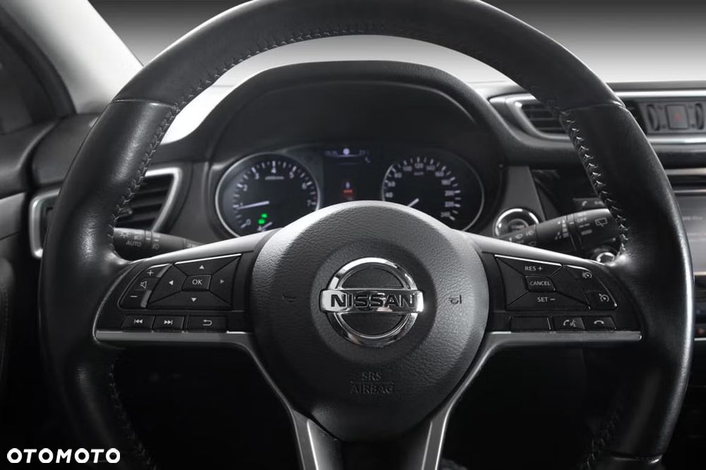Nissan Qashqai 1.6 Tekna CVT - 16