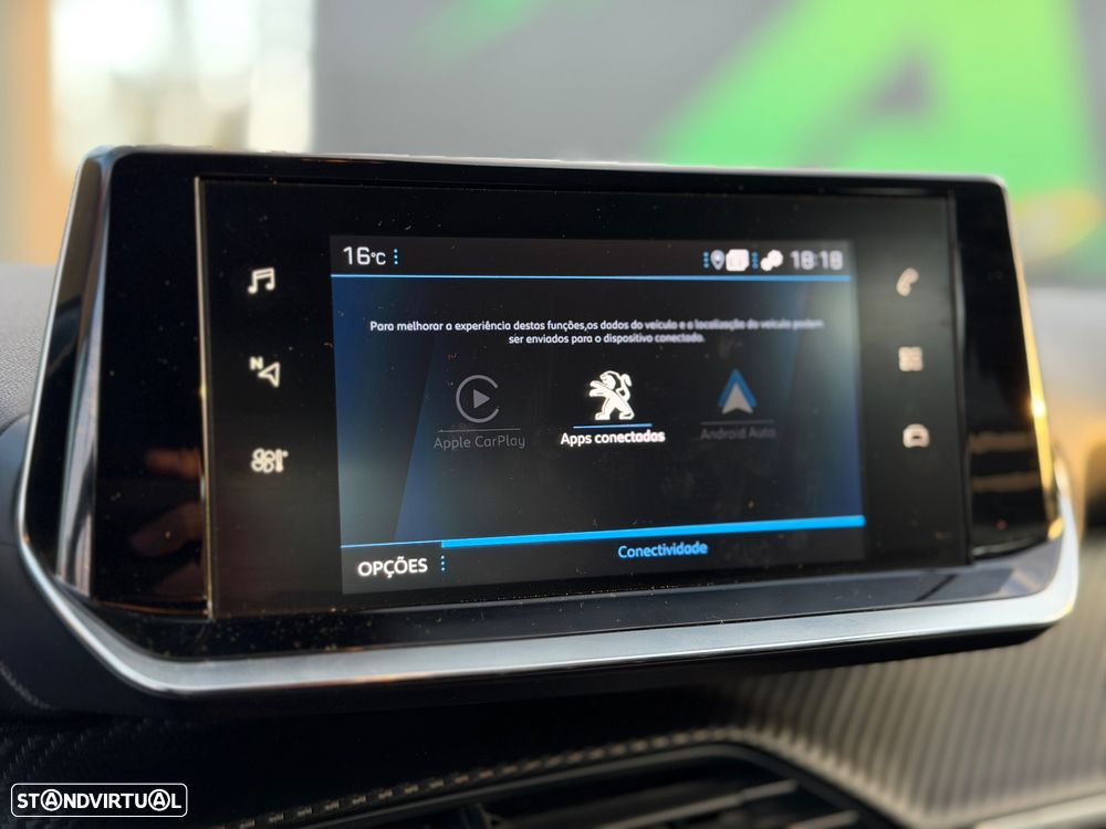 Peugeot 2008 BlueHDi 110 Active Pack - 21