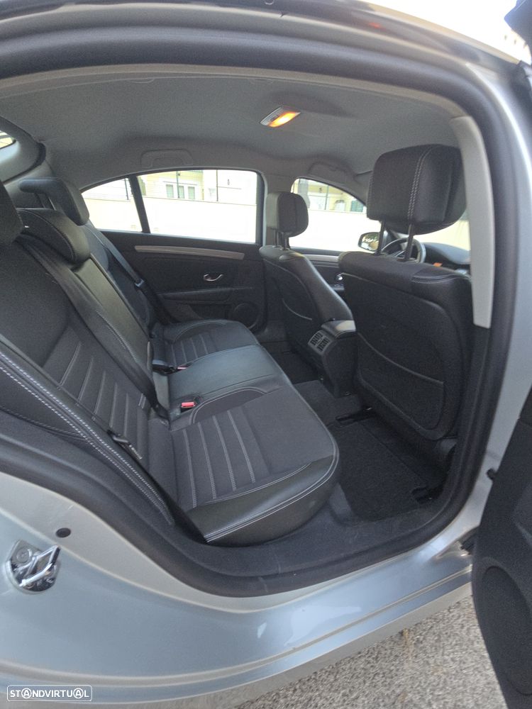 Renault Laguna 1.5 dCi Dynamique S - 33