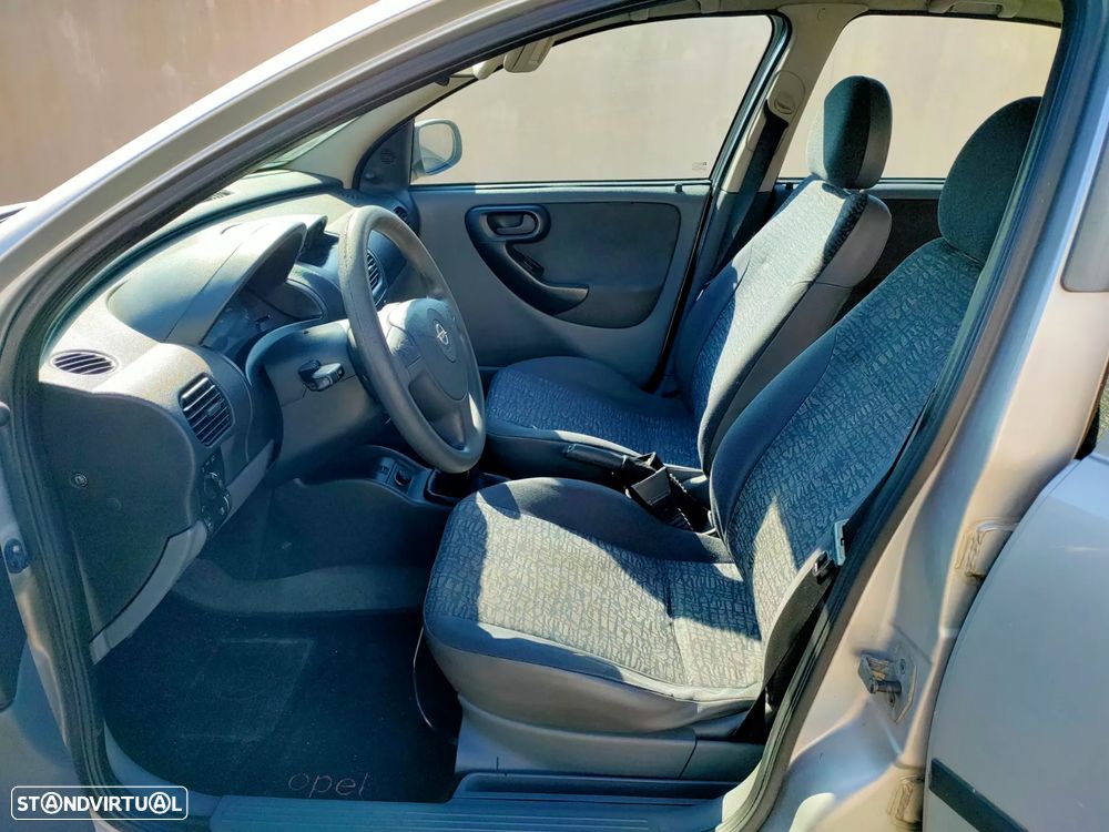 Opel Corsa 1.2 16V Confort - 6