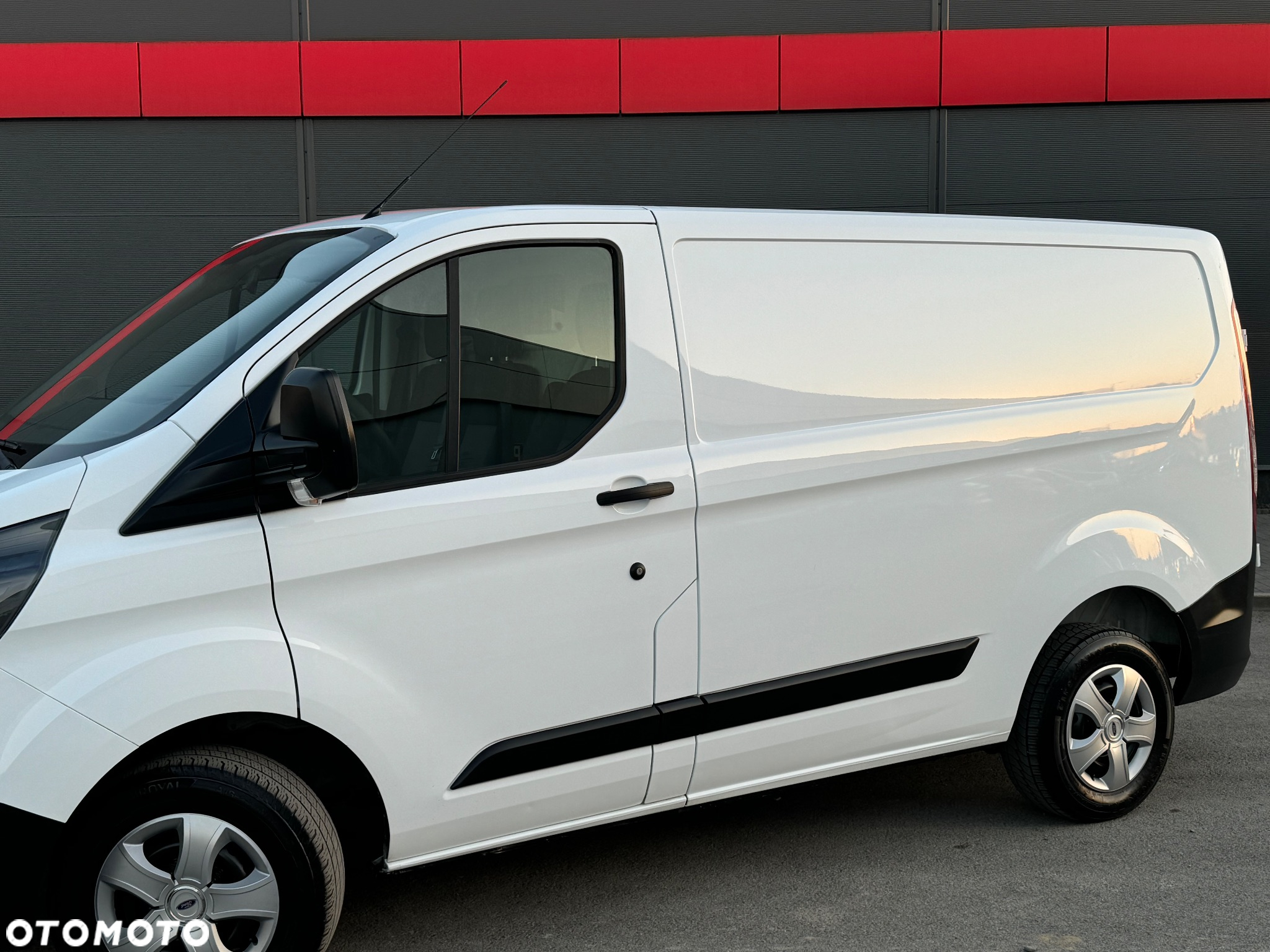Ford Transit Custom - 14