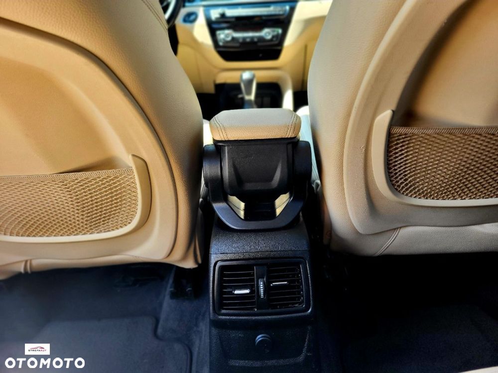 BMW X1 - 18