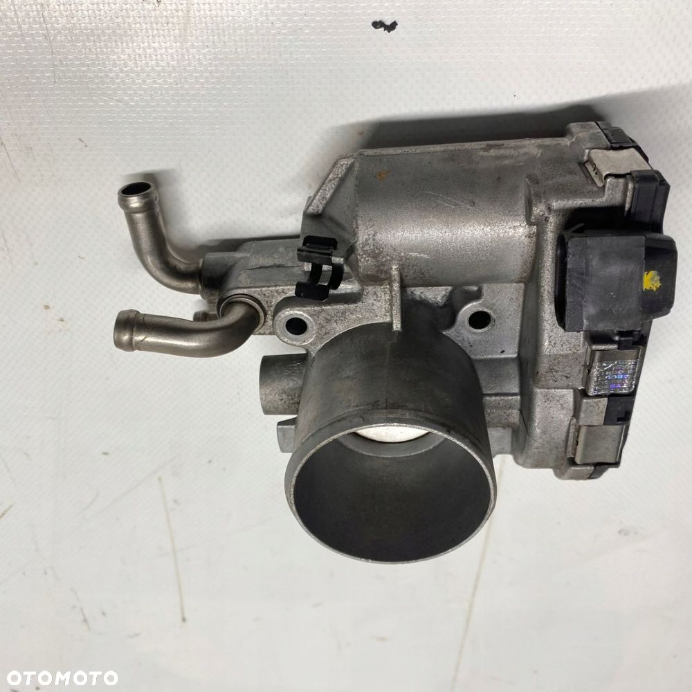 PRZEPUSTNICA KIA RIO IV 1.2 G4LA 37300-04700 14-18 - 2