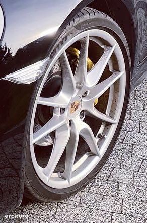 Porsche 911 Carrera 4 PDK Black Edition - 12