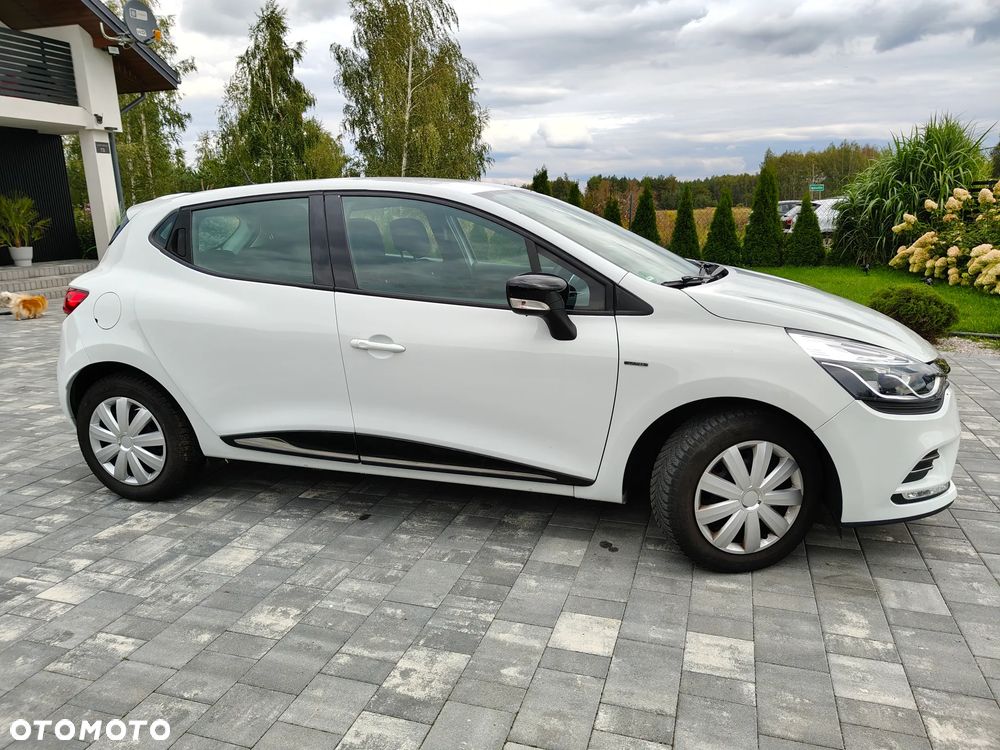 Renault Clio 1.2 16V Limited - 2