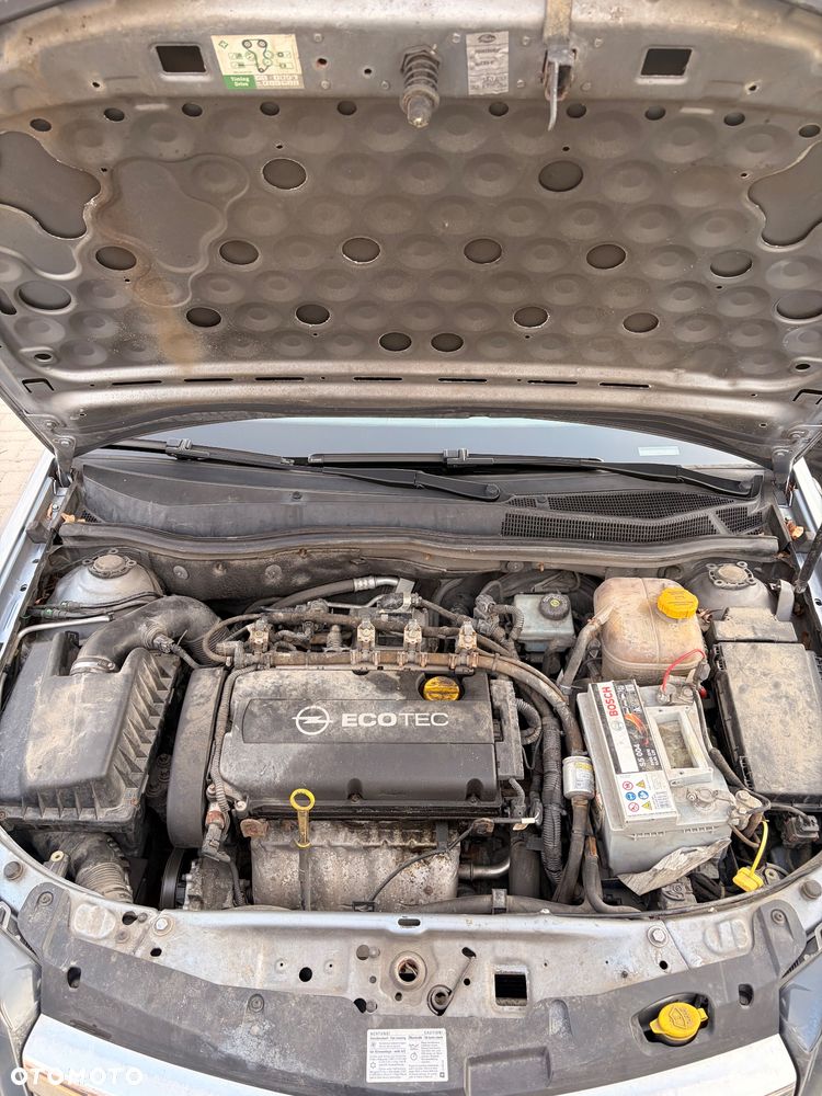 Opel Astra 1.6 - 22