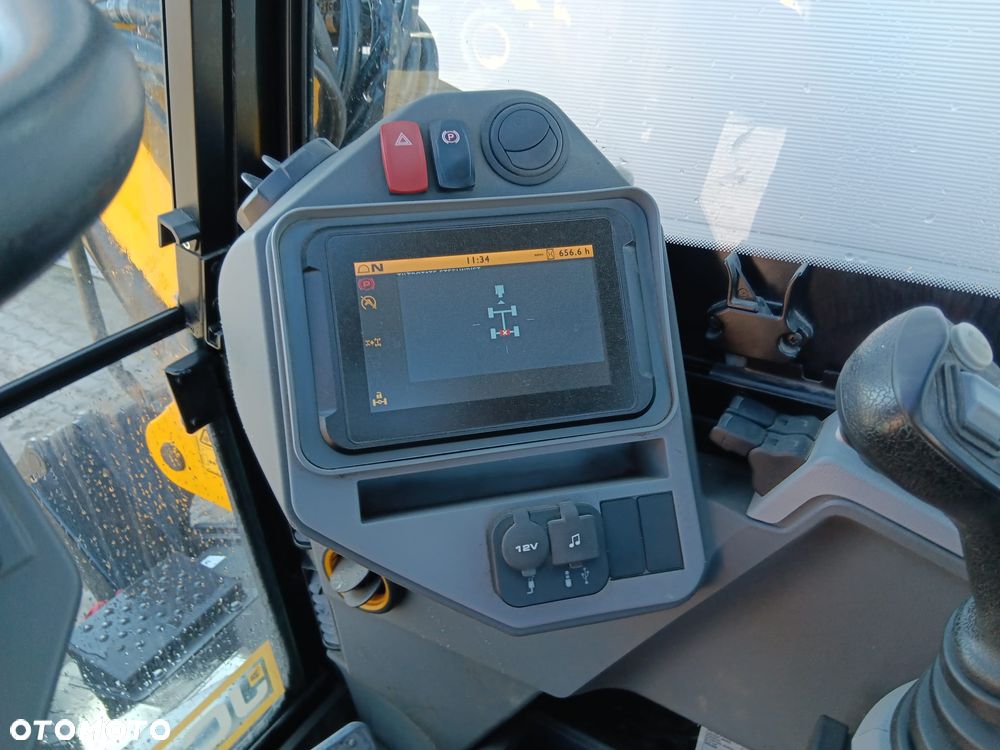 JCB 110W - 15